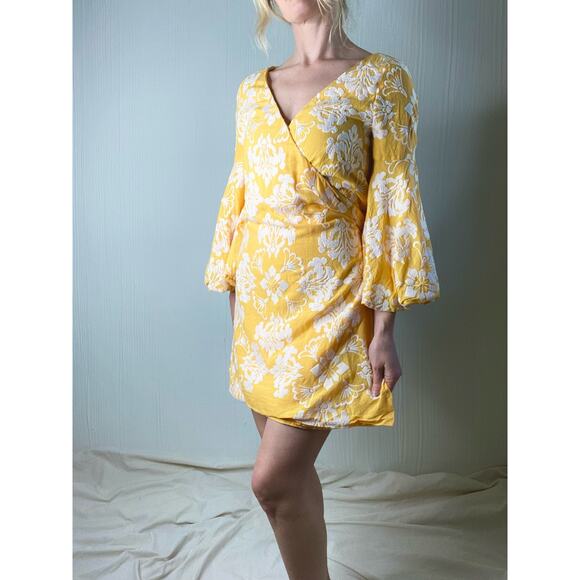 MESTIZA NY Cadiz Canary Yellow Jacquard Bell Puff Sleeve Wrap Mini Dress XSMALL - Picture 2 of 12